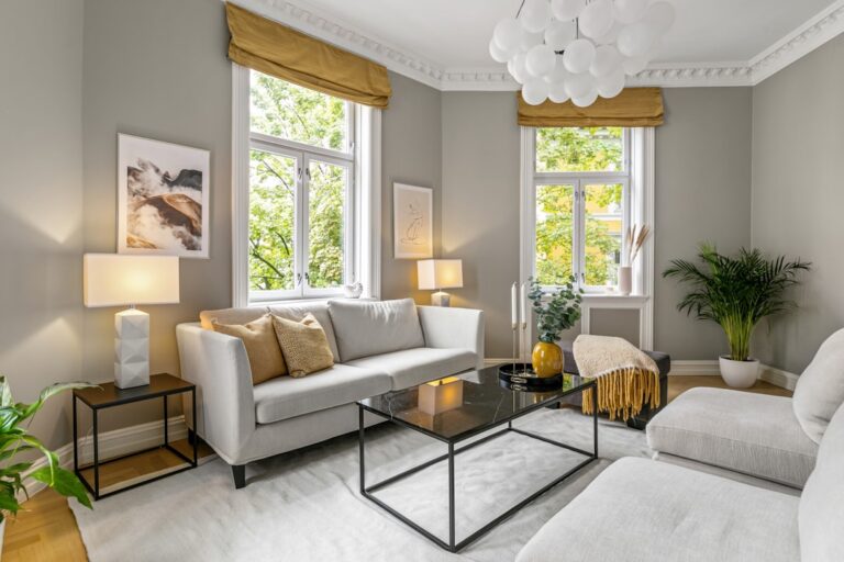 Essential Home Staging Techniques to Attract Buyers Fast